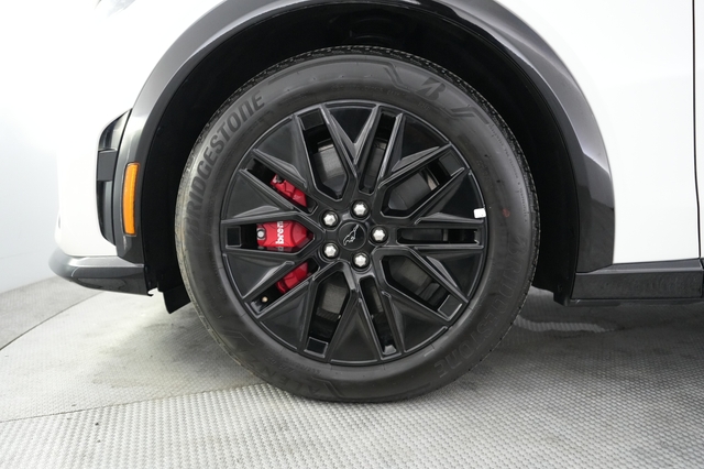 2025 Ford Mustang Mach-E