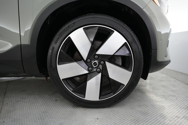 2023 Volvo C40 Recharge