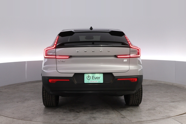 2022 Volvo C40 Recharge