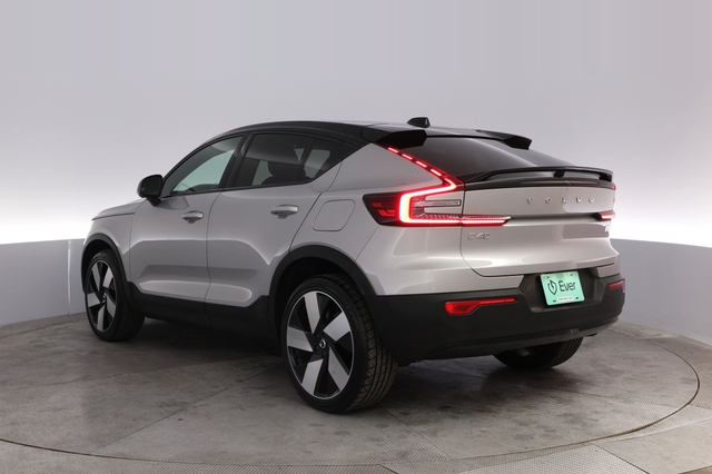 2022 Volvo C40 Recharge