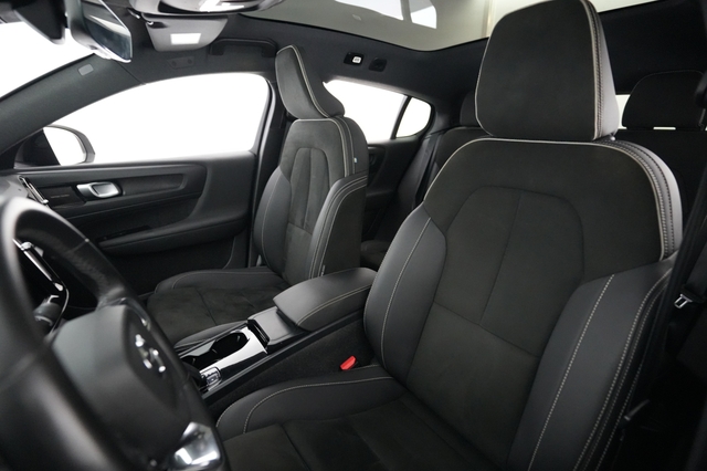 2022 Volvo C40 Recharge