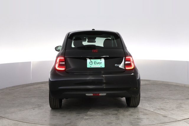 2024 Fiat 500e