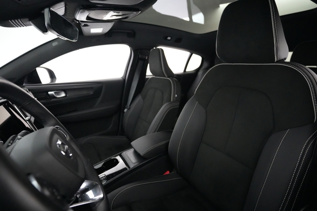 2022 Volvo C40 Recharge