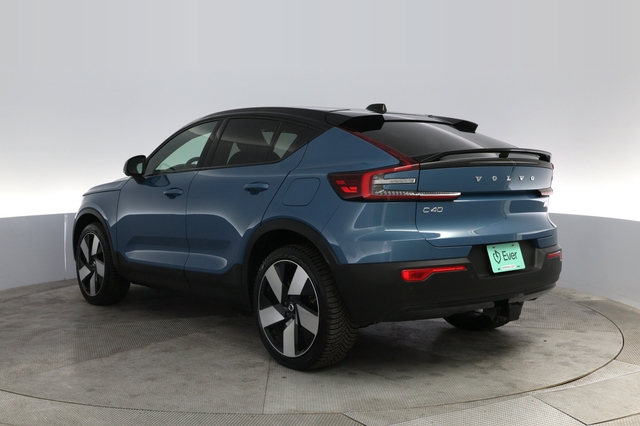 2022 Volvo C40 Recharge