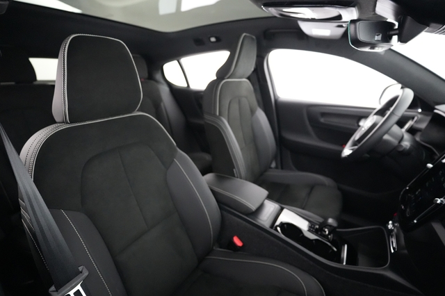 2022 Volvo C40 Recharge