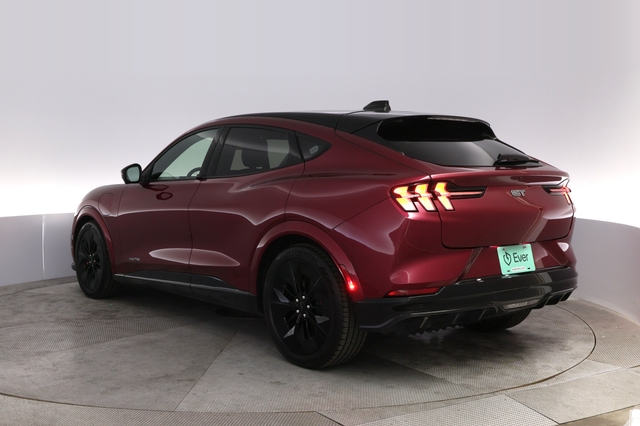 2025 Ford Mustang Mach-E