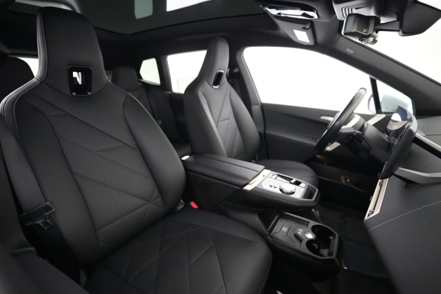 2023 BMW iX