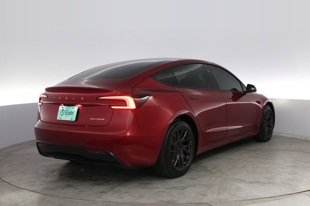 2025 Tesla Model 3