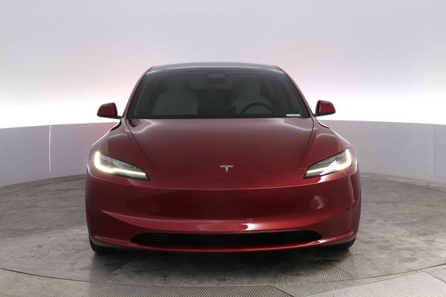 2025 Tesla Model 3