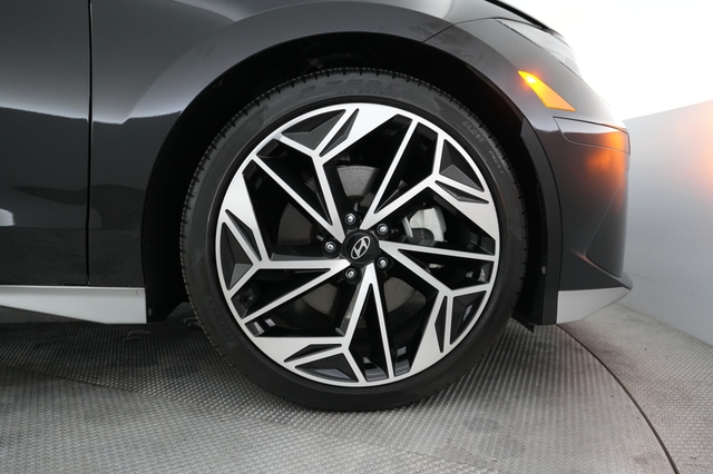 2023 Hyundai IONIQ 6