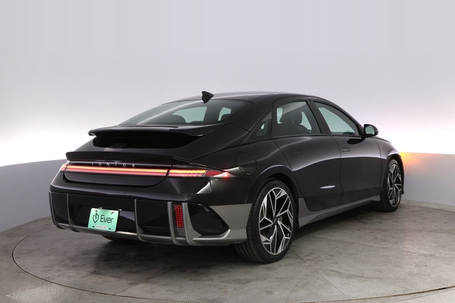 2023 Hyundai IONIQ 6