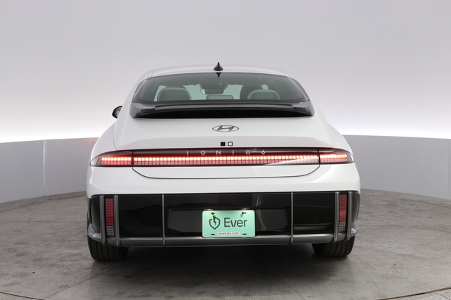 2024 Hyundai IONIQ 6