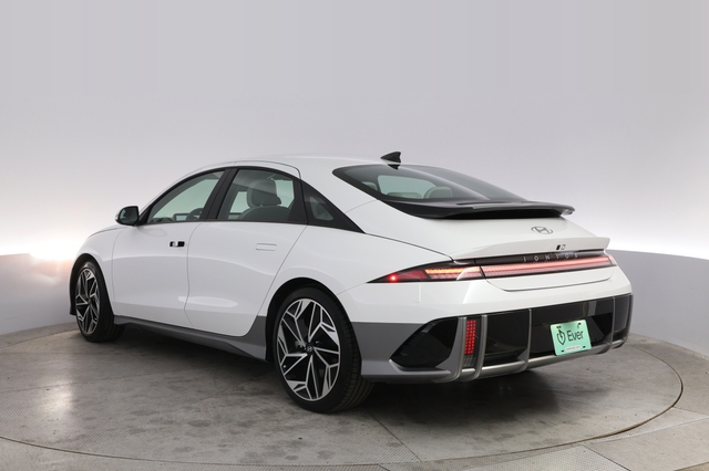 2024 Hyundai IONIQ 6