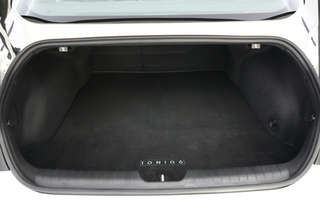 2024 Hyundai IONIQ 6