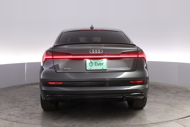 2022 Audi e-tron Sportback