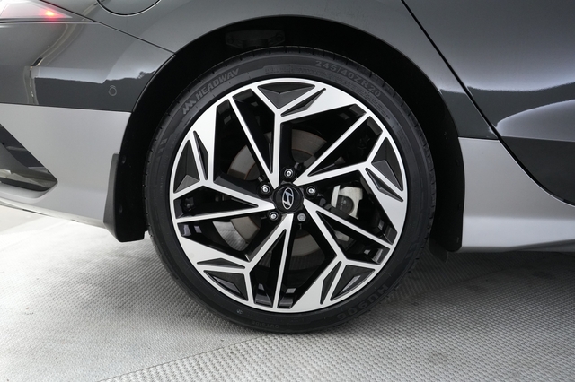 2023 Hyundai IONIQ 6