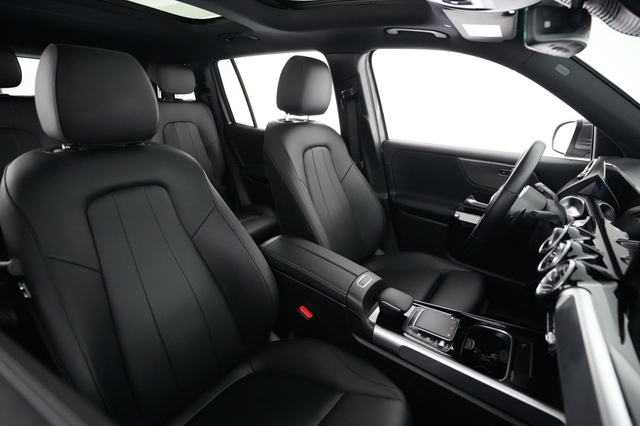 2022 Mercedes-Benz EQB