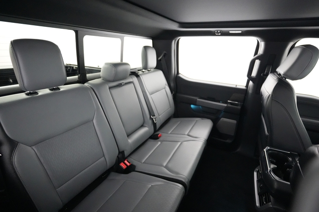 2025 Ford F-150 Lightning