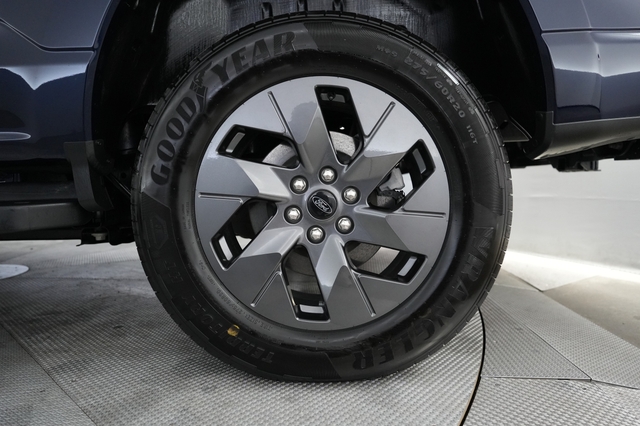 2025 Ford F-150 Lightning