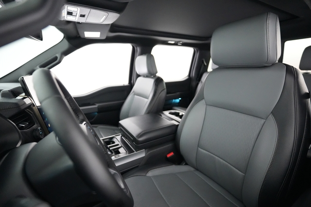 2025 Ford F-150 Lightning