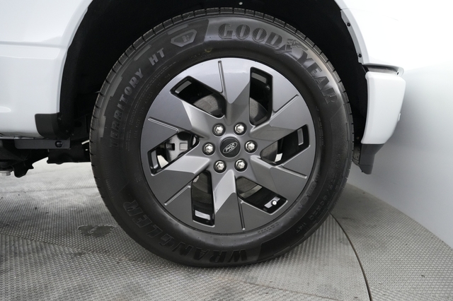 2025 Ford F-150 Lightning