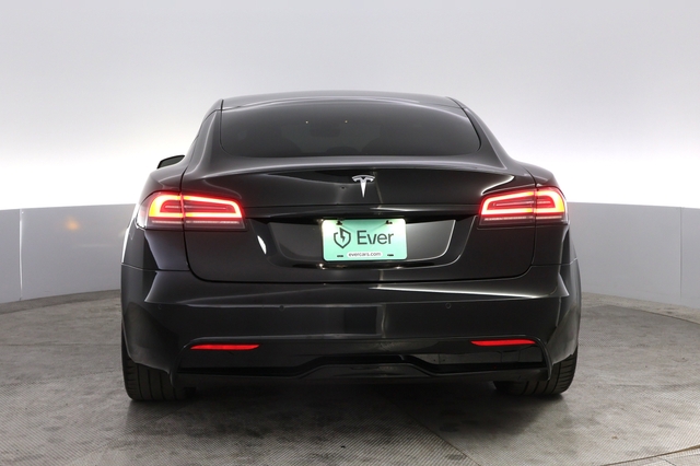 2022 Tesla Model S