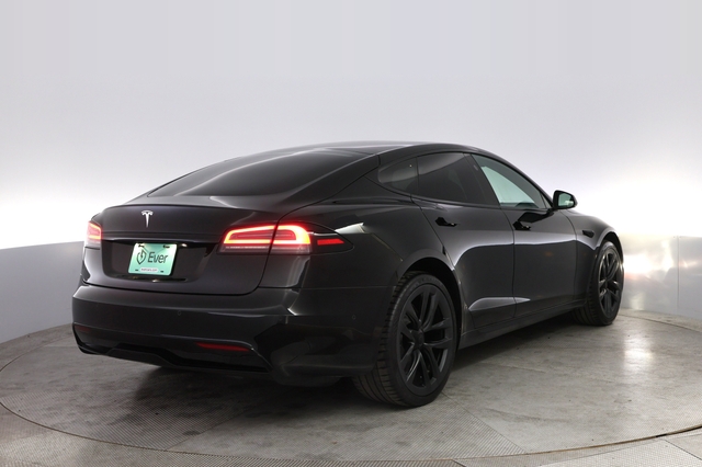 2022 Tesla Model S