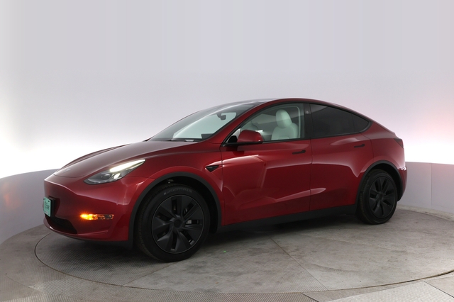 2025 Tesla Model Y