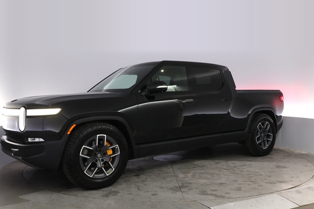 2022 Rivian R1T