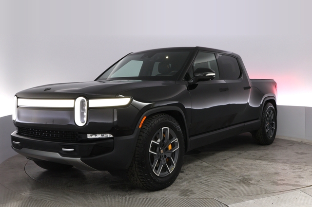 2022 Rivian R1T