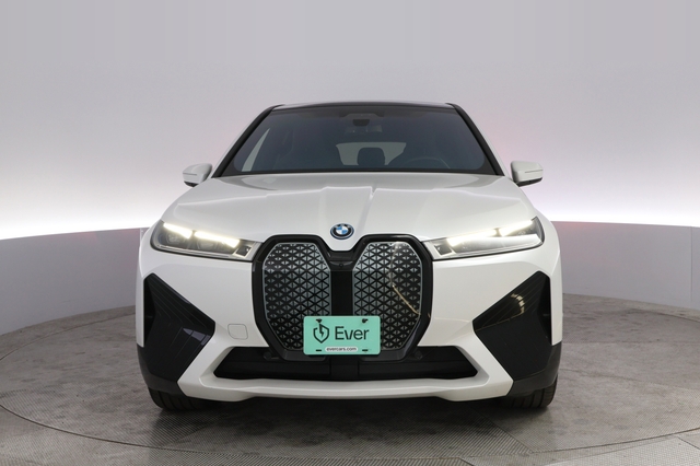 2022 BMW iX