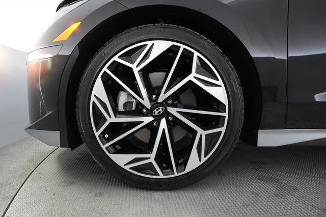 2023 Hyundai IONIQ 6