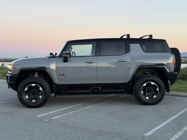 2024 GMC Hummer EV SUV