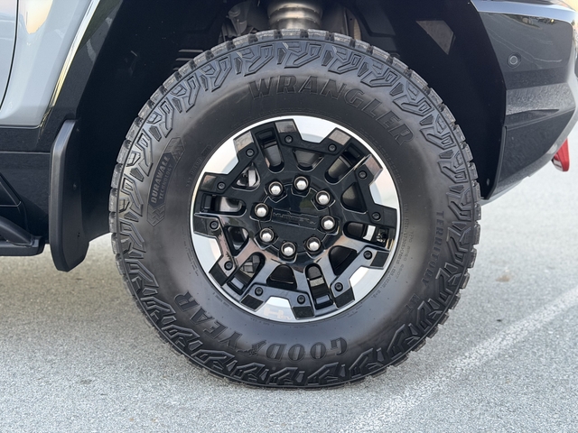 2024 GMC Hummer EV SUV