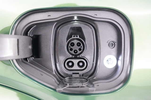 2025 Ford Mustang Mach-E