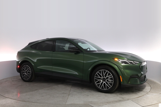 2025 Ford Mustang Mach-E