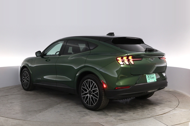 2025 Ford Mustang Mach-E
