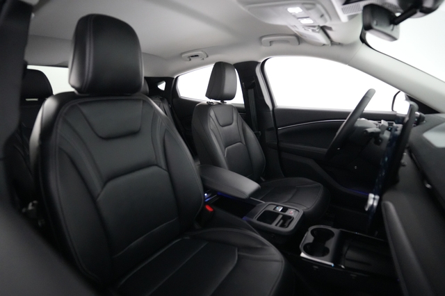 2025 Ford Mustang Mach-E