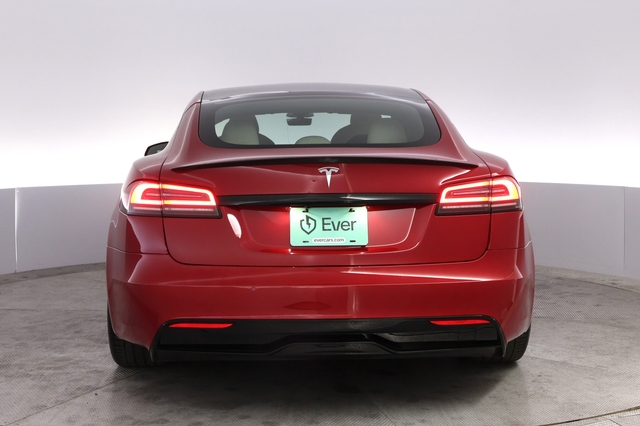 2022 Tesla Model S