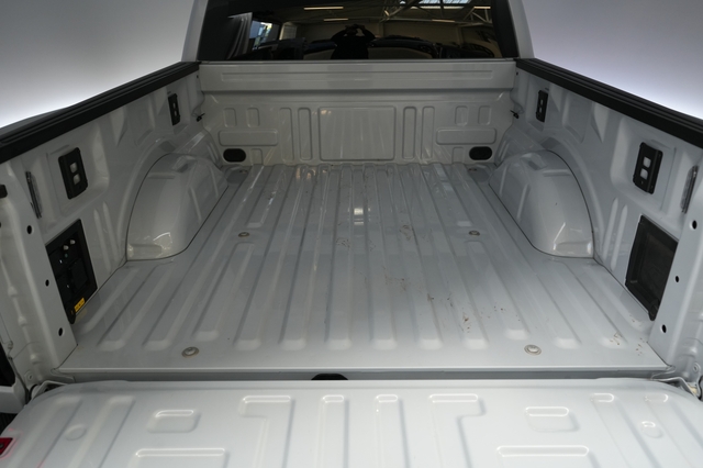 2025 Ford F-150 Lightning