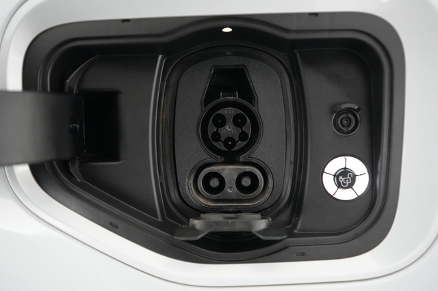 2025 Ford F-150 Lightning