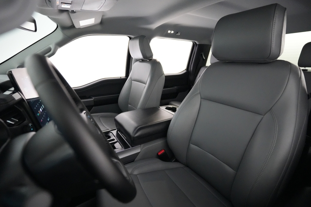 2025 Ford F-150 Lightning