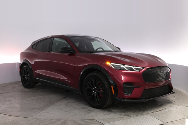 2025 Ford Mustang Mach-E