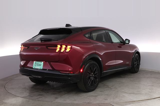 2025 Ford Mustang Mach-E