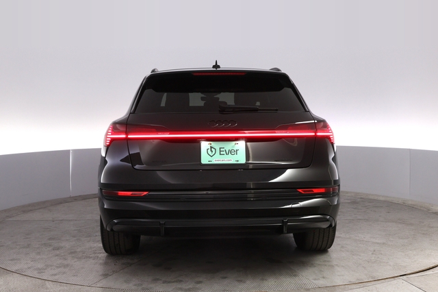 2023 Audi e-tron