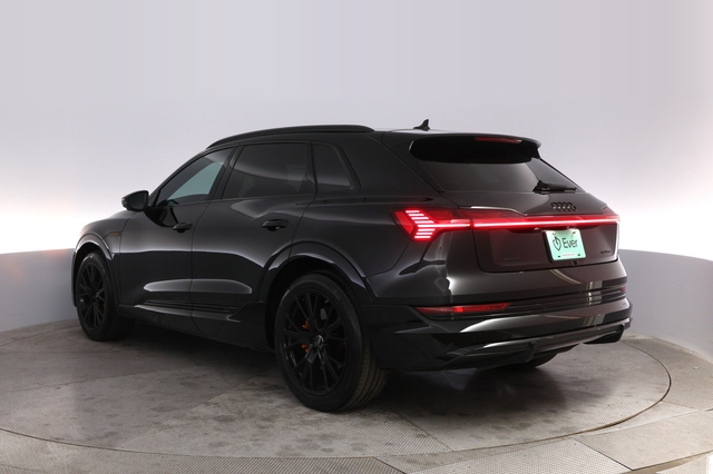 2023 Audi e-tron