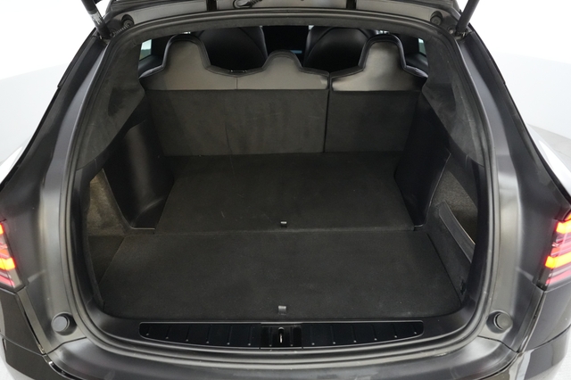 2025 Tesla Model X