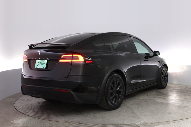 2025 Tesla Model X