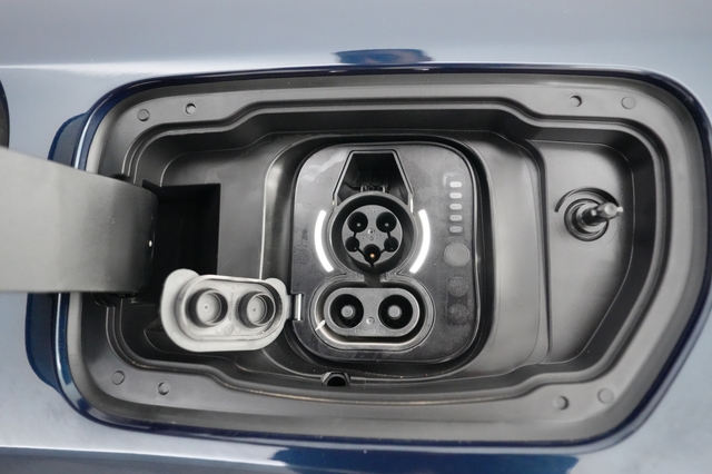 2024 Jeep Wagoneer S