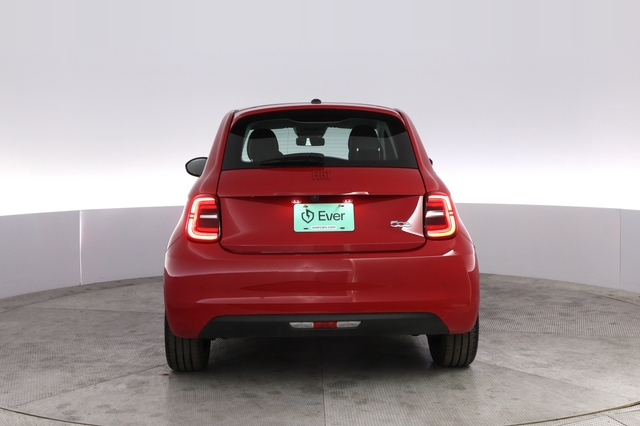 2024 Fiat 500e